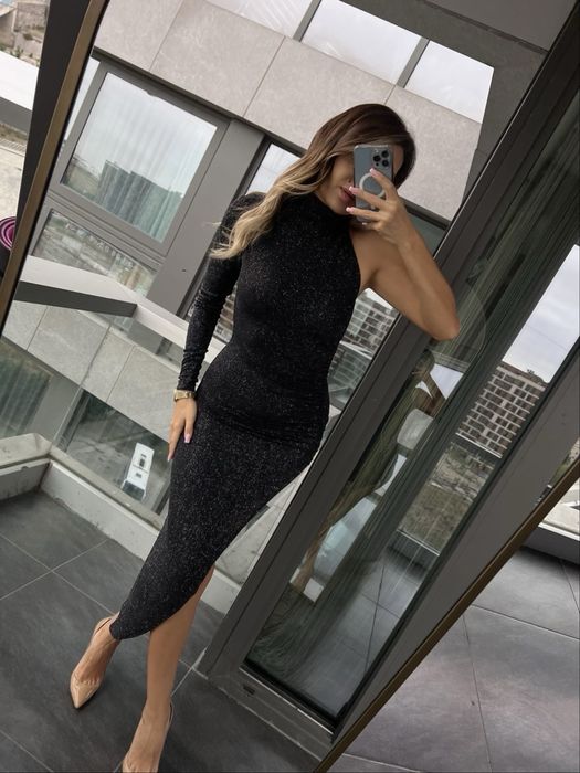 Продаю элегантное вечернее платье