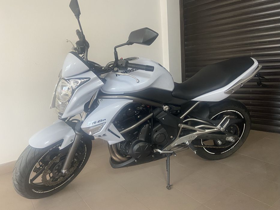Kawasaki er 6n ABS (A2)