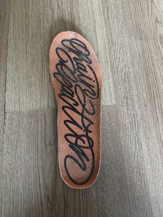 Versace chain reaction