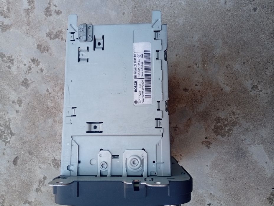 Глава за Vw touran 2013г 150кс ecofuel  и други части за двигателя