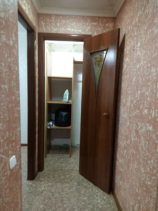 Сдаю-4-х.ком.кв. на 6мкр.