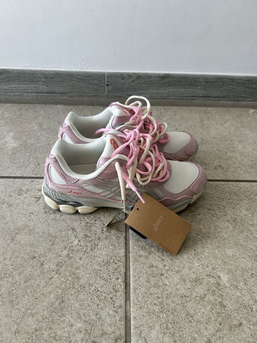 Asics Gel NYC Roz Double Laces