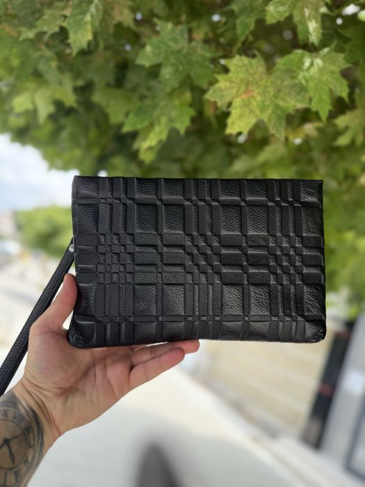 Стилен мъжки клъч, Естествена кожа