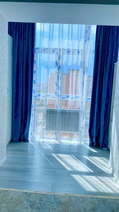 сдам 1 ком посуточно