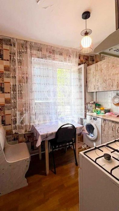 Продам 3 комнатную Назгуль Империя