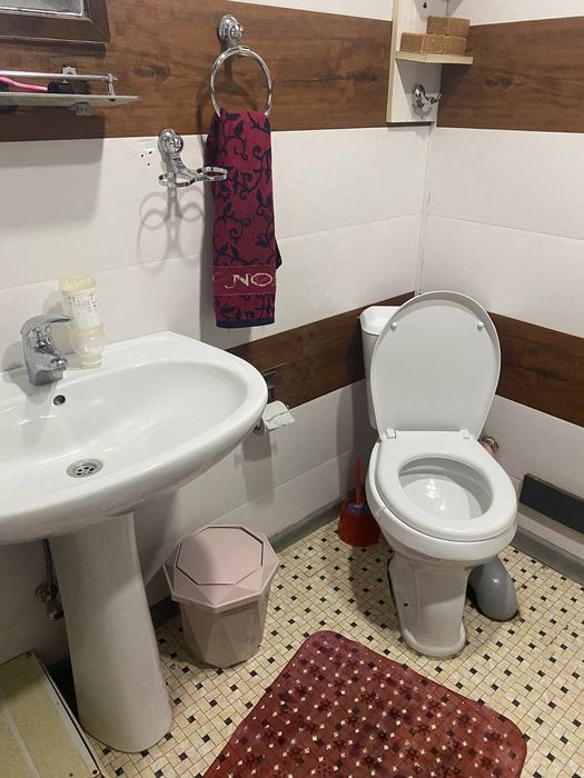 Uchaska nazarbek 4honali uy sotiladi