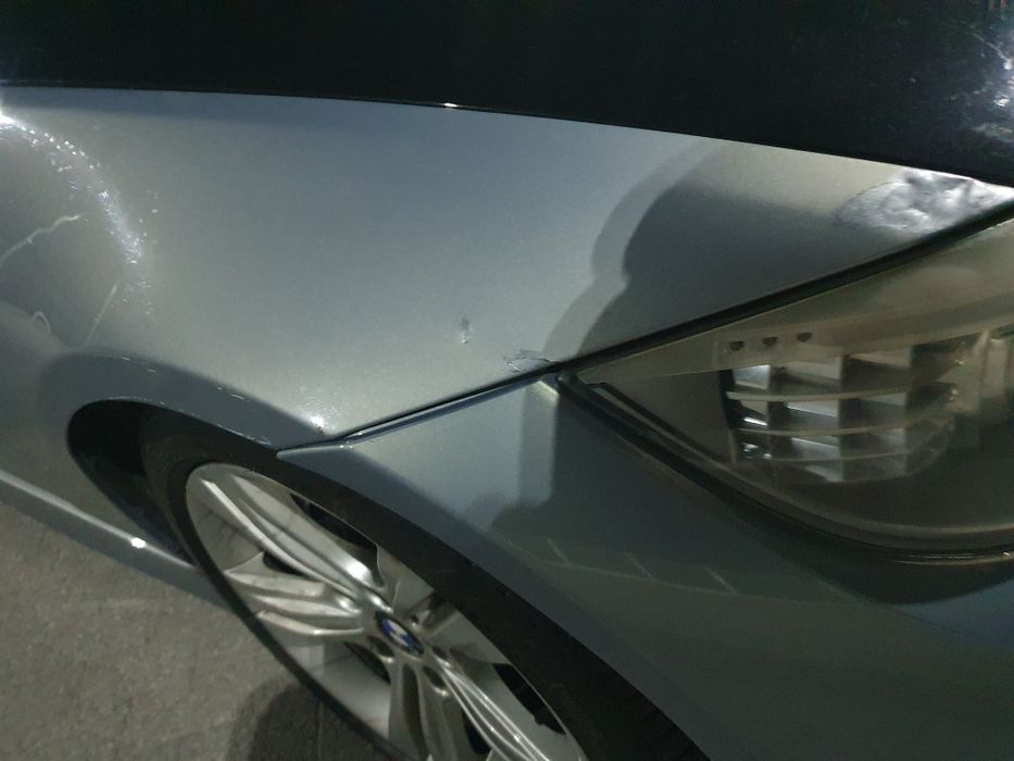 Vand bara m e90 lci in perfecta stare