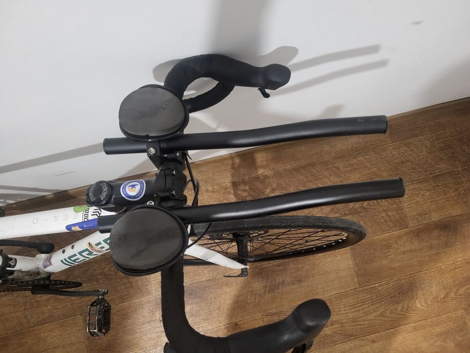 Шоссейный велосипед ІІEREC