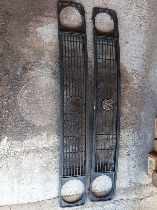 Продавам маска-решетка за volkswagen transporter t2
