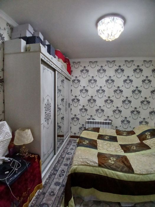 Uy sotiladi gaz svet suv bor