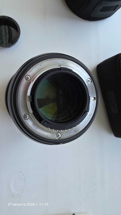 Объектив Nikon 24-70