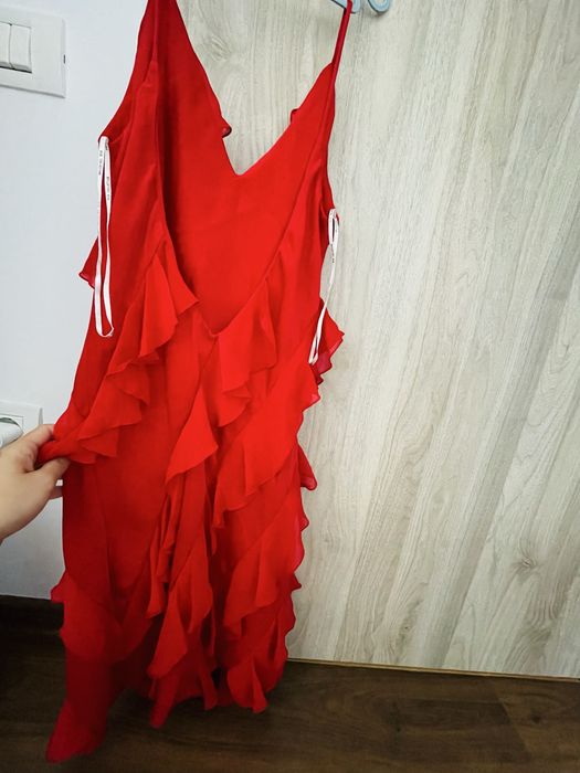 Rochie de searǎ,BSB,purtatǎ o singurǎ datǎ