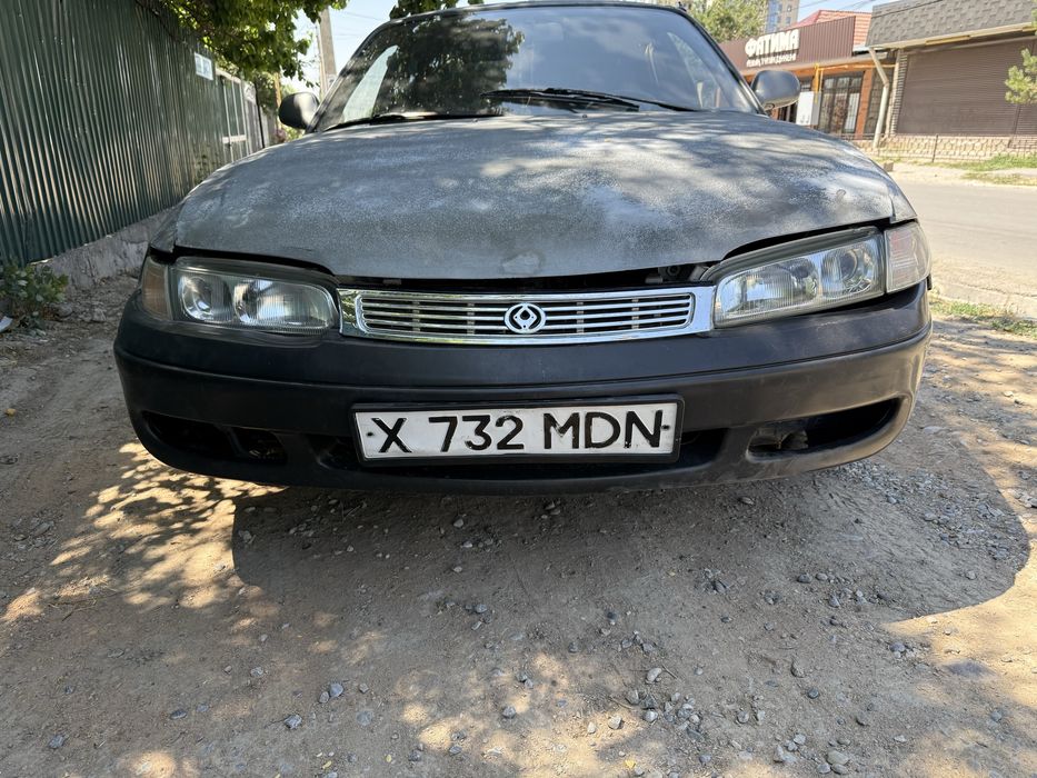 Продам машину mazda cronos 1993