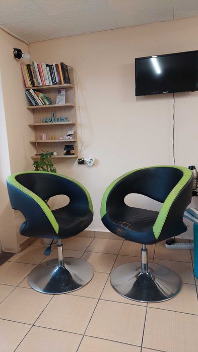 Фризьорски столове