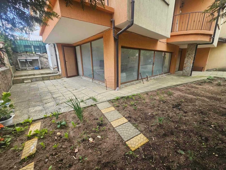 Продава се Офис в Велинград - 27 кв.м за 593 €/кв.м - Снимка #1