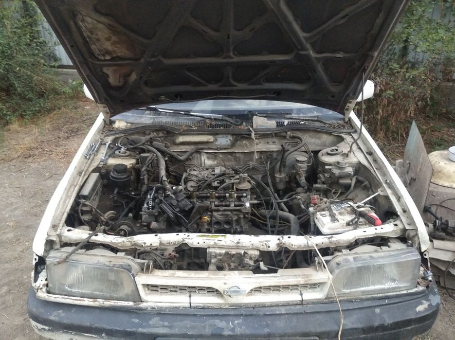 Ниссан Санни по запчастям или целиком