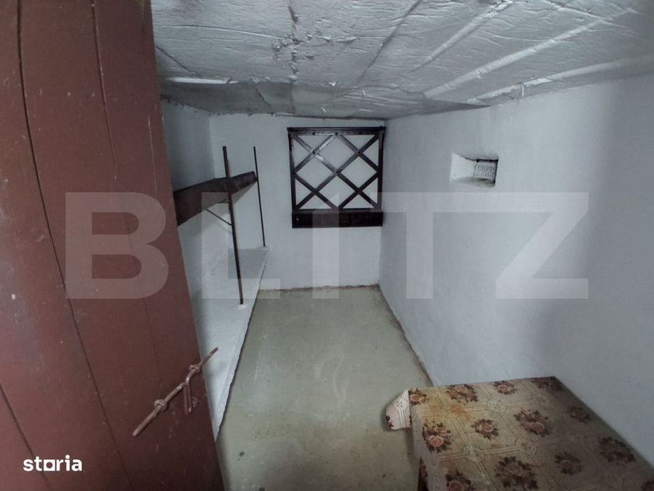 Casa cu 3 camere, 120 mp, teren 1000mp, centura Jiu