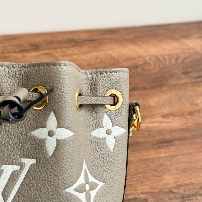 Geanta Louis Vuitton