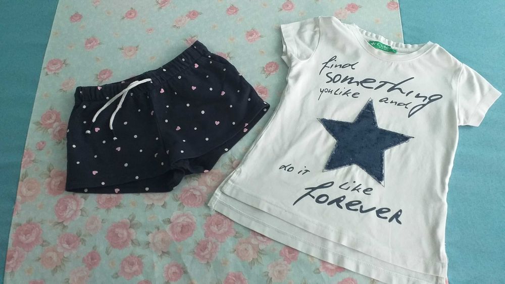 Много красиви фирмени комплекти всеки на 22-40лв.за брой. 3-4г.