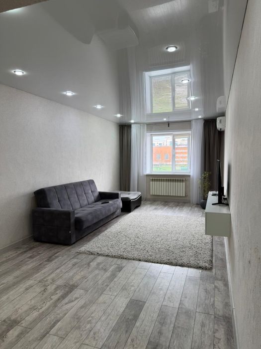 Диван 3х местный (срочно)