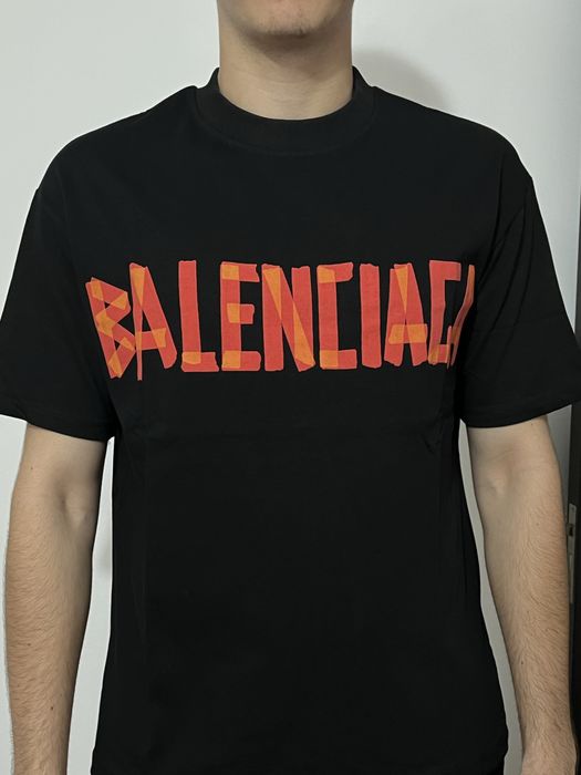 Tricou Balenciaga