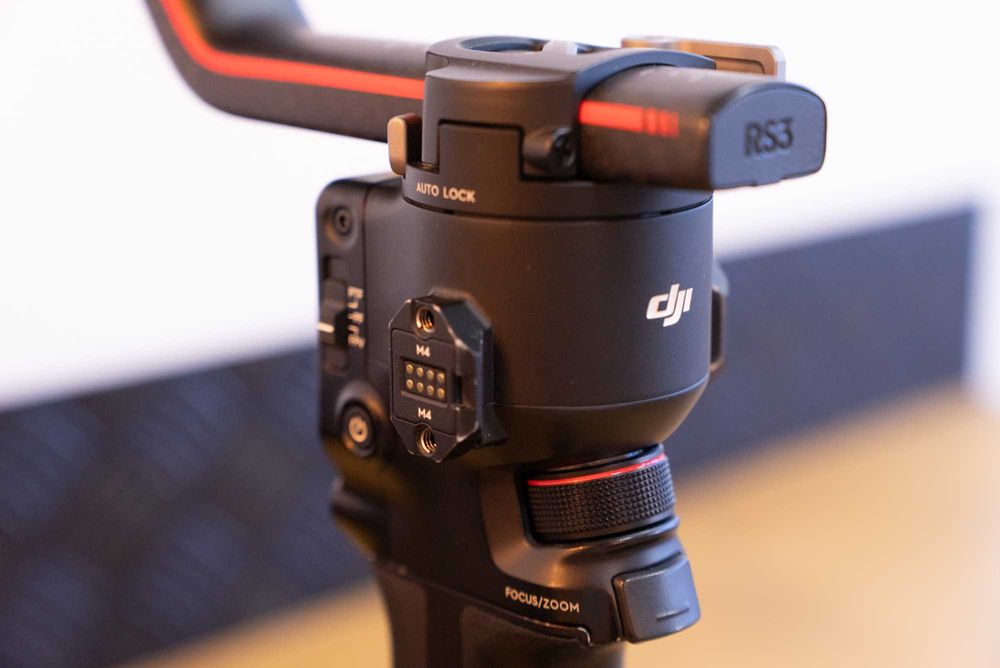 DJI Ronin RS 3 Pro Combo