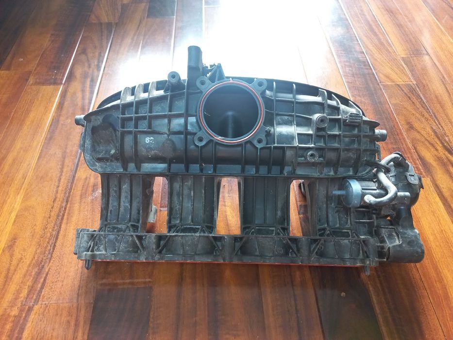 Шкода кадиак коллектор оригинал б/у