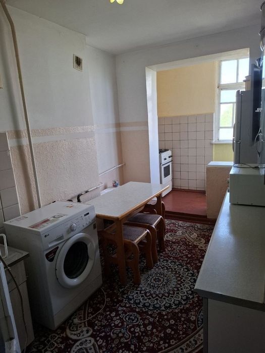 Срочно продается 2 х комнатная квартира