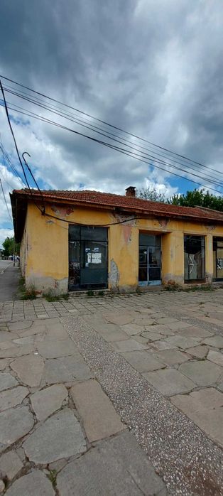 Продава се Промишлена сграда в Хасково, Болярово - 669 кв.м за 283 €/кв.м - Снимка #1