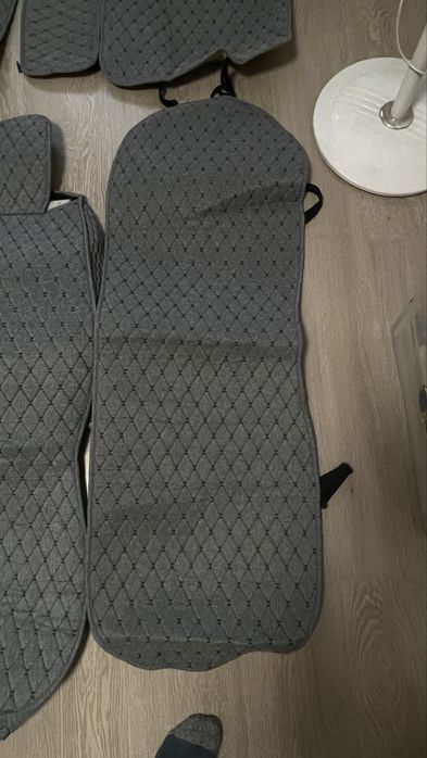 Авто чехлы универсальные