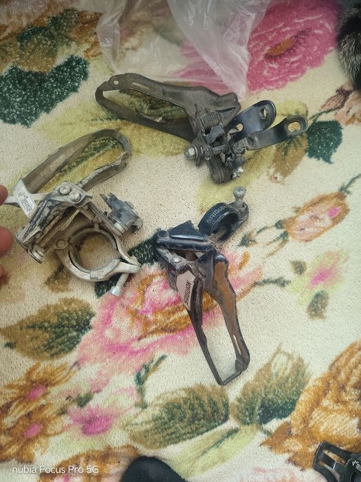 Продам запчасти  на велик