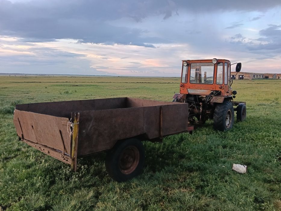 Продам трактор т25