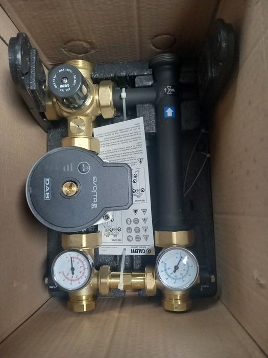 Vând grup amestec caleffi