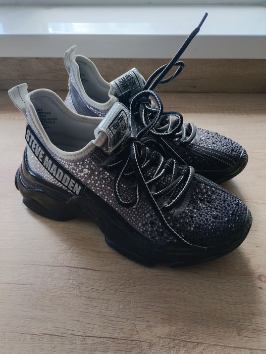 Спортни обувки Steve Madden