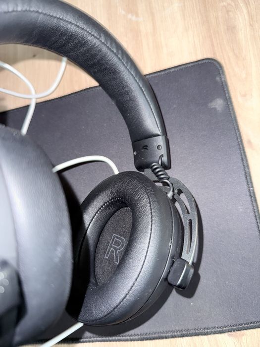 Vand mouse gaming si casti