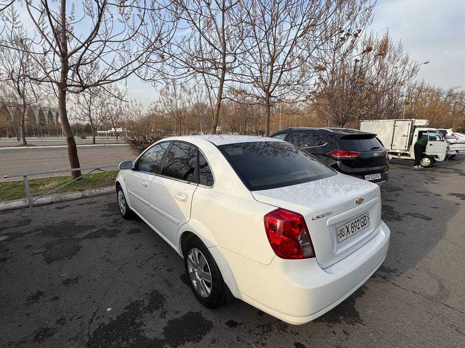 Lacetti 2006 jentra qilingan