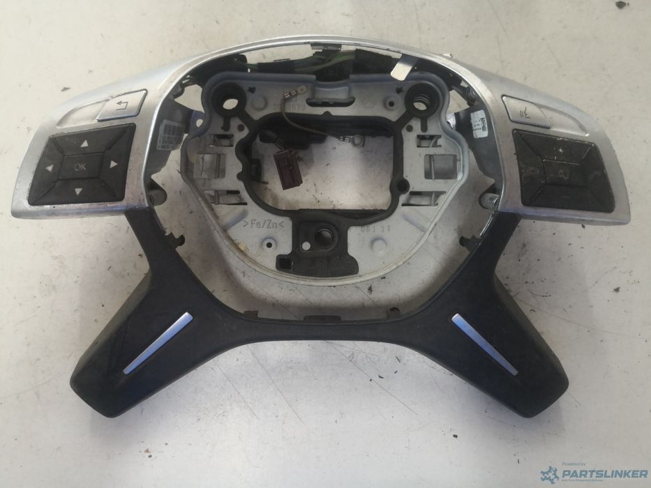 Comenzi Volan Mercedes-Benz C-Class (W204) [ 2007 - 2014 ] Oem A172540