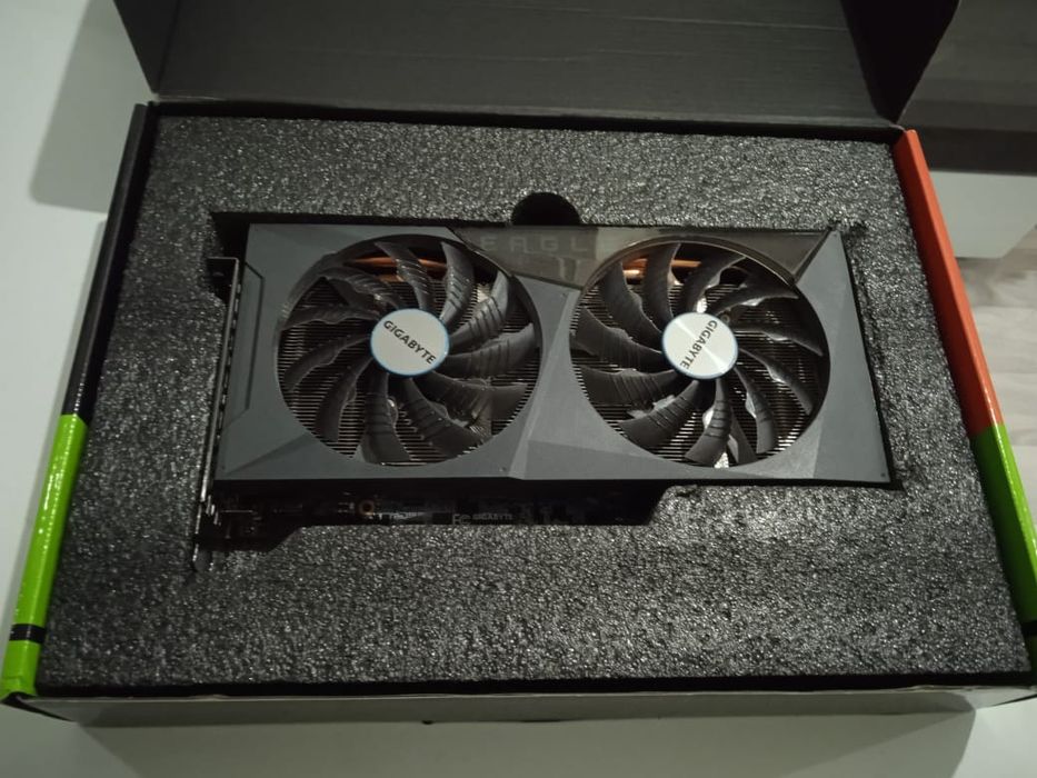 Продам видеокарту ртх 3060 12гб