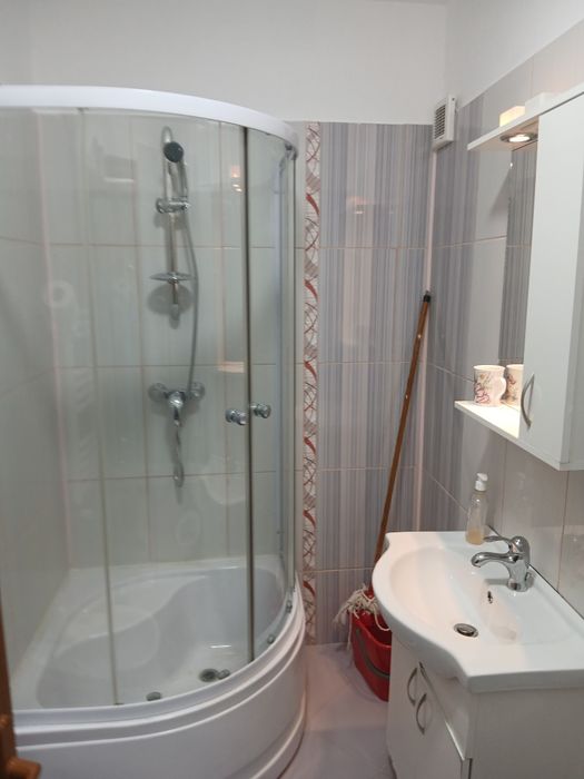 Închiriez Apartement 2 camere