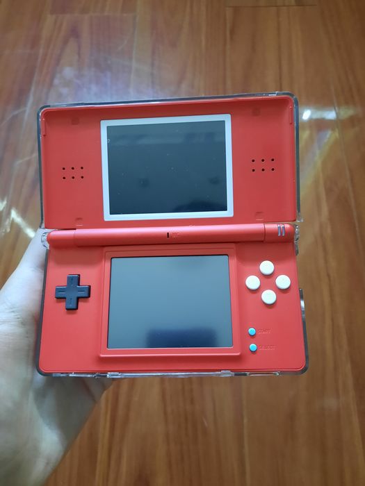 Nintendo ds lite Pokedex shell