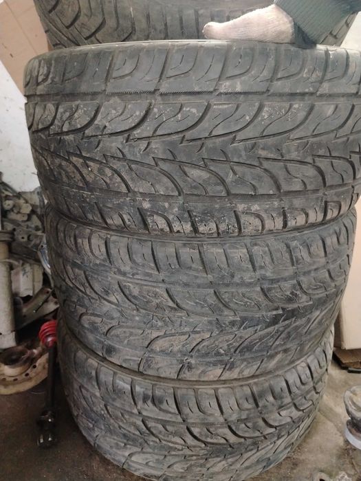 Летняя резина 305/35R24