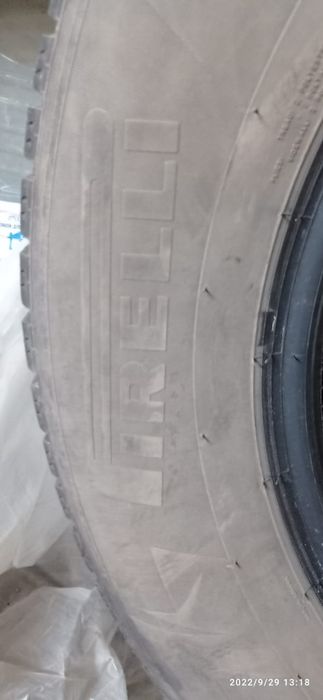 Продам колеса Pirelli 285/60/18