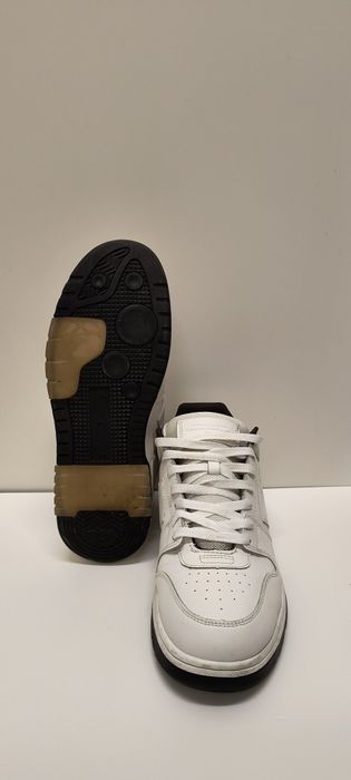 Off-white out of office