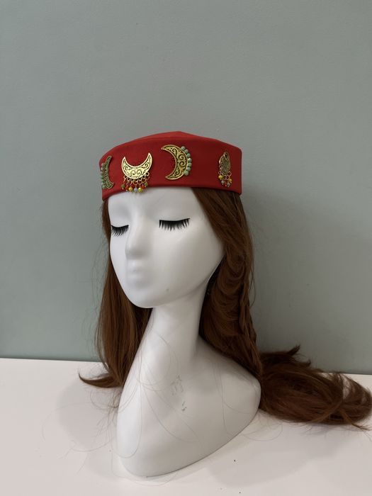 Тюбетейки по 2500 и 3000тг