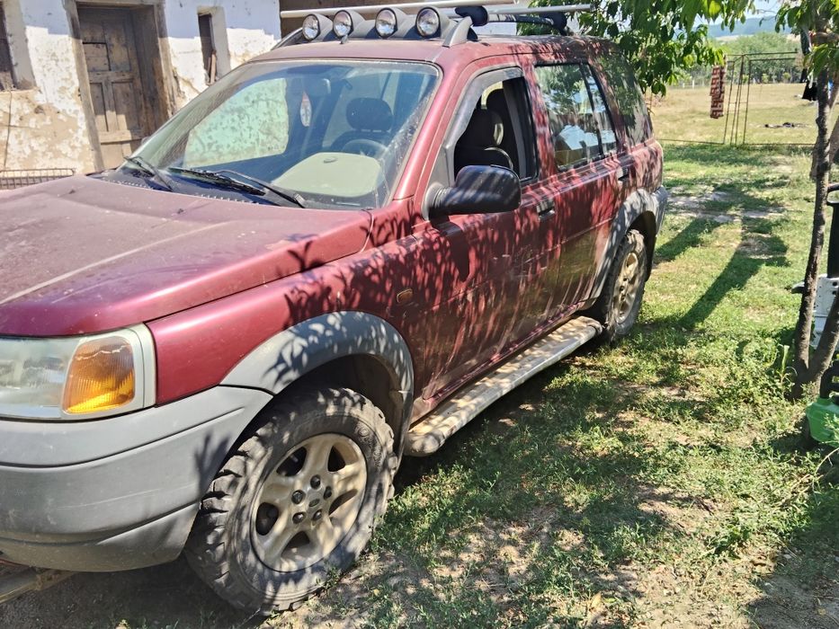 Vând Land Lovar  mai multe detalii la Nr de telefon