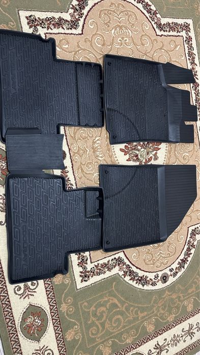 Оригинальные полики на авто