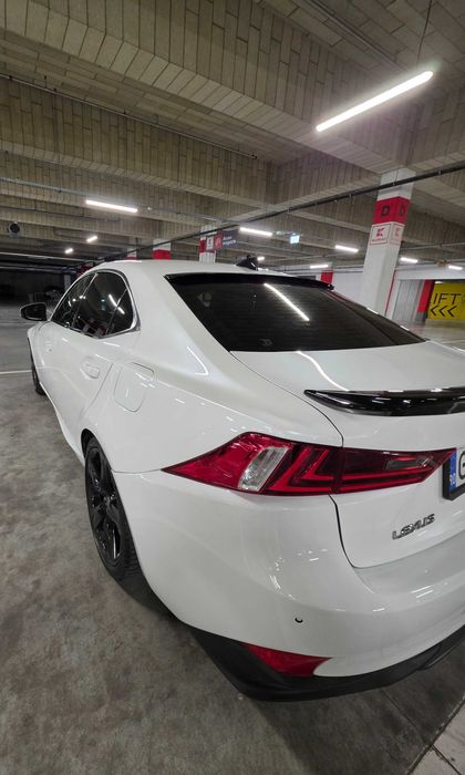 LEXUS IS 2015 — imagine 12