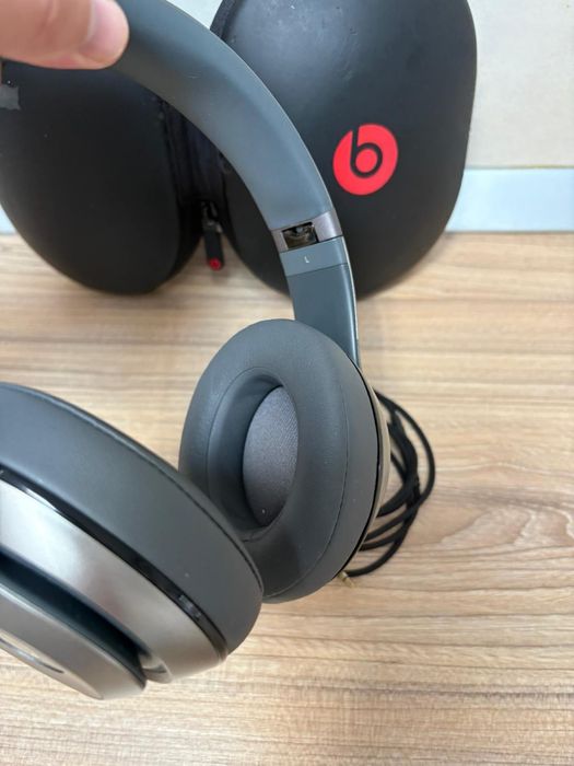 Casti beats studio 2.0