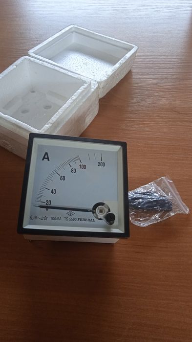 Амперметр          .