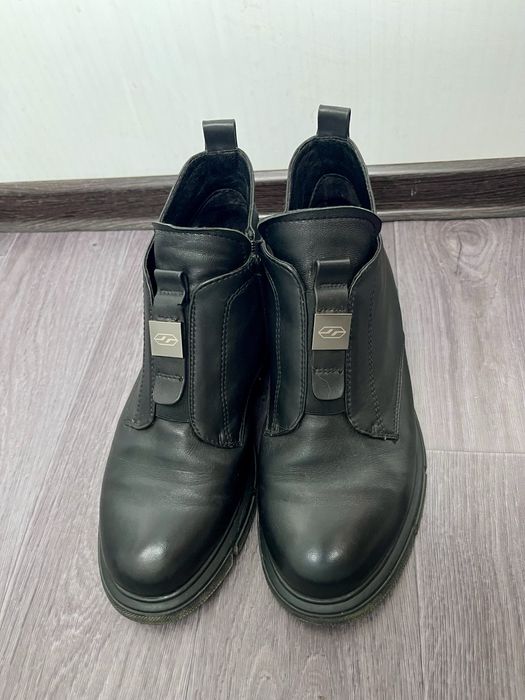 Продается обувь осень-весна